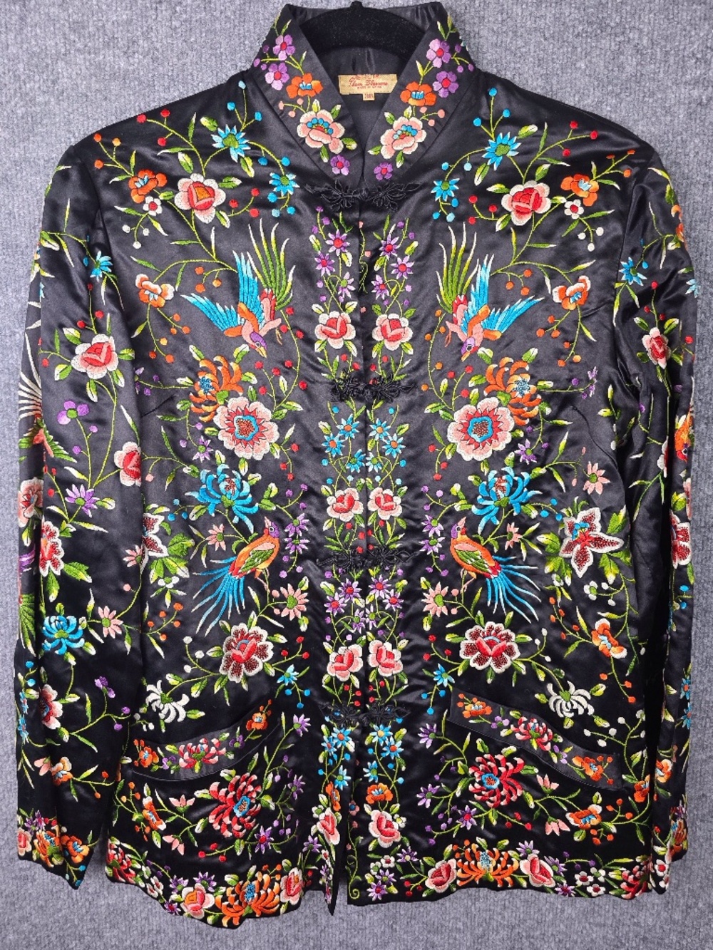 Vintage Silk Plum Blossom Hand Embroidered Floral Mandarin Jacket size 38